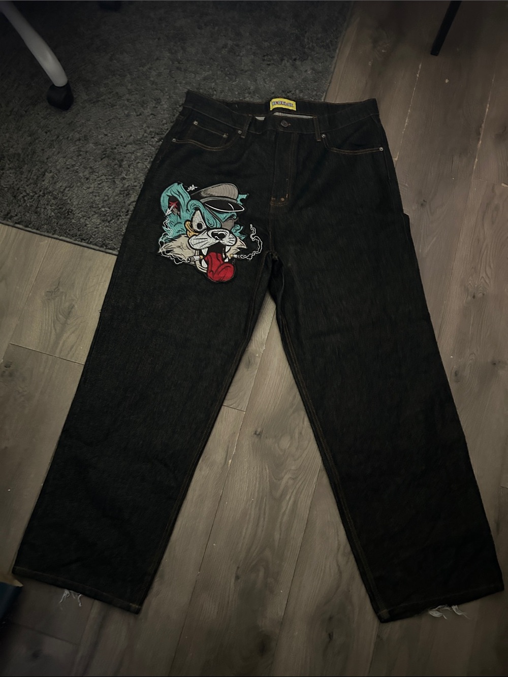 Men's Black Baggy Jeans With Patch